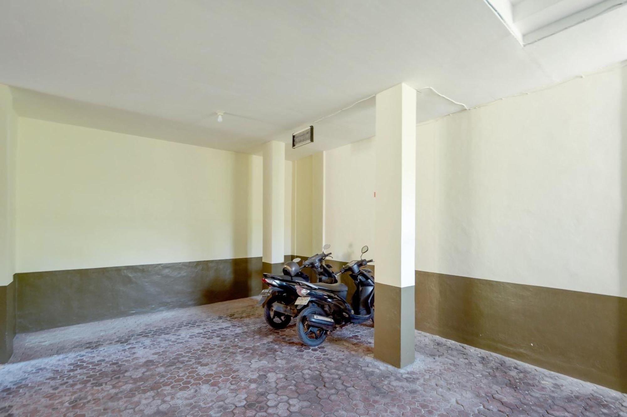 Urbanview Hotel Rasa Sayang Inn Tanjung Benoa Bali Kuta Selatan Екстер'єр фото