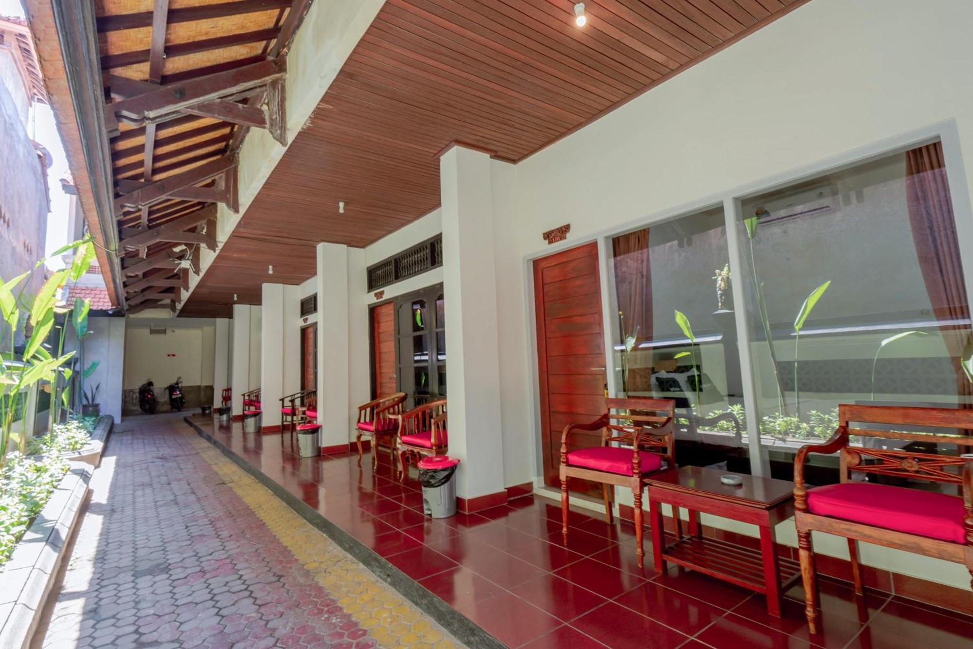 Urbanview Hotel Rasa Sayang Inn Tanjung Benoa Bali Kuta Selatan Екстер'єр фото